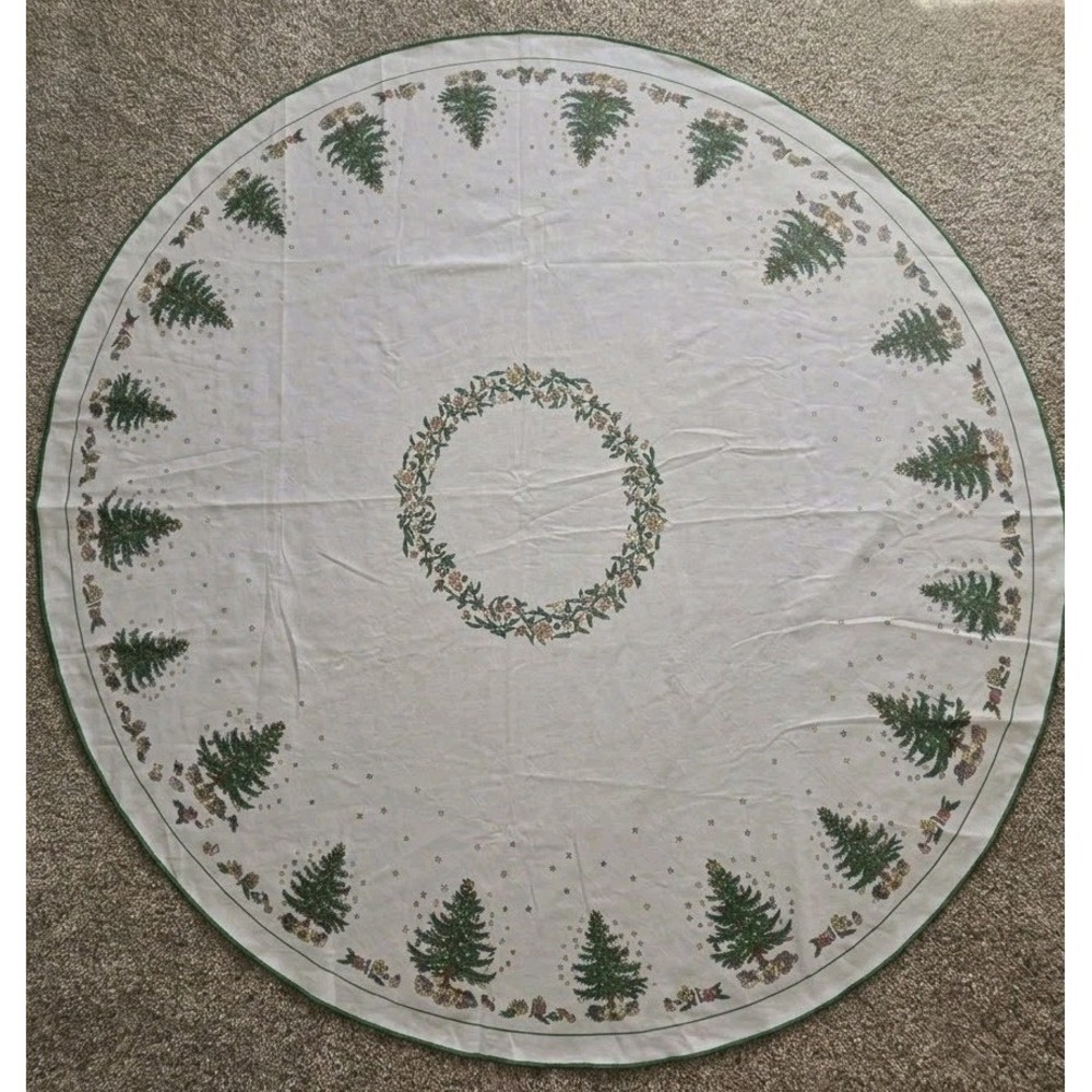 Fallani & Cohn Christmas Tablecloth Round 68" Christmas Trees WreathRound VTG